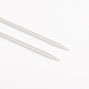 Single pointed needles