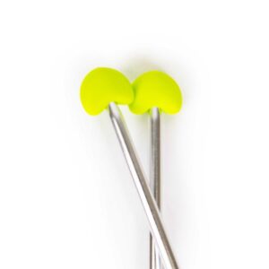 Heart-shaped knitting needle stoppers