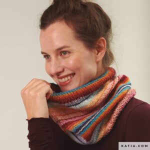 pattern knit crochet woman cowl autumn winter katia 8042 474 01 g