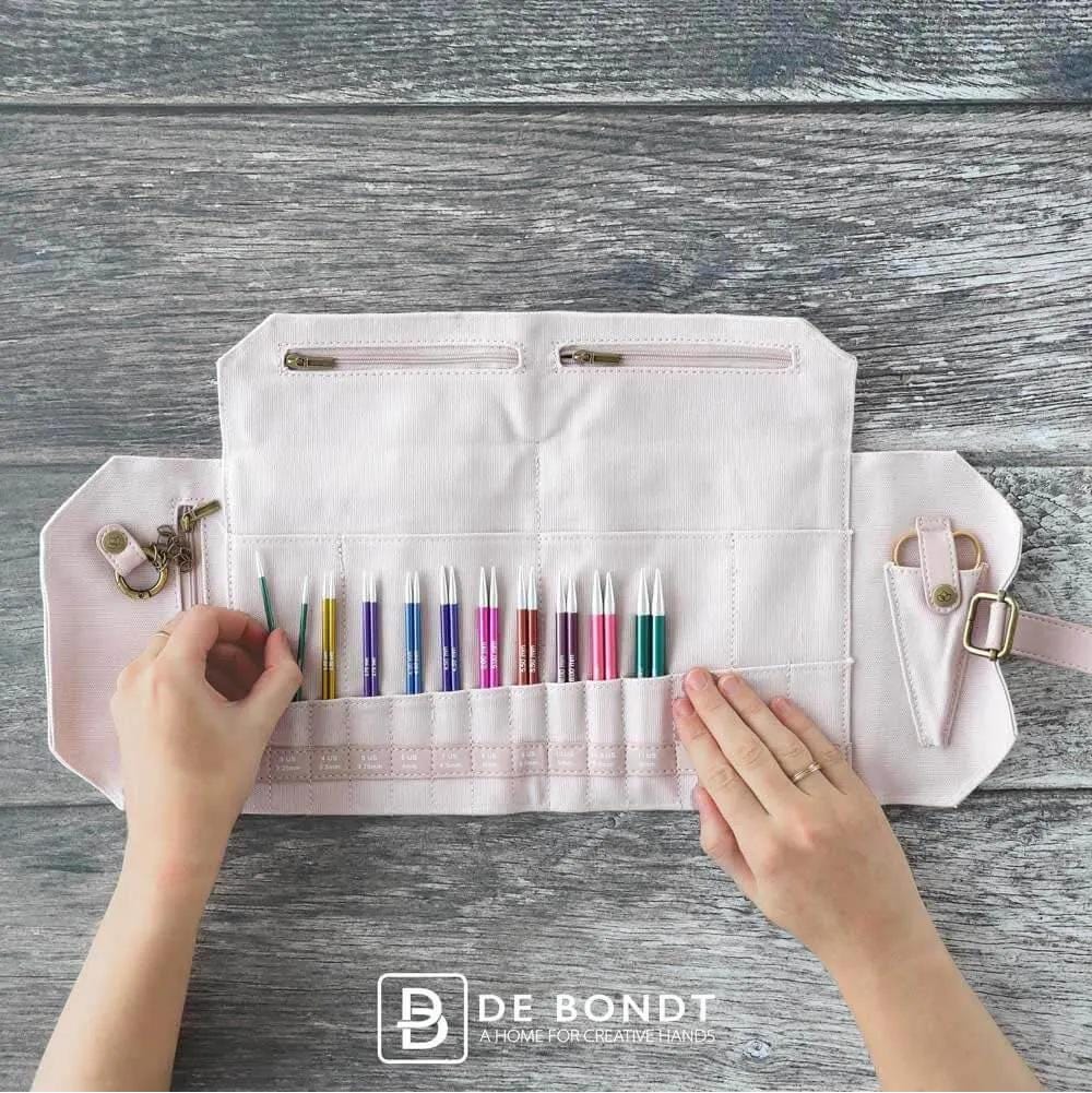 Canvas needle case Della Q for 14 pairs of needle tips, 20.3x19x2.5cm